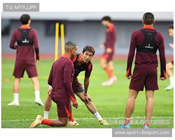 国足备战训练日程合理安排，国足最新训练视频